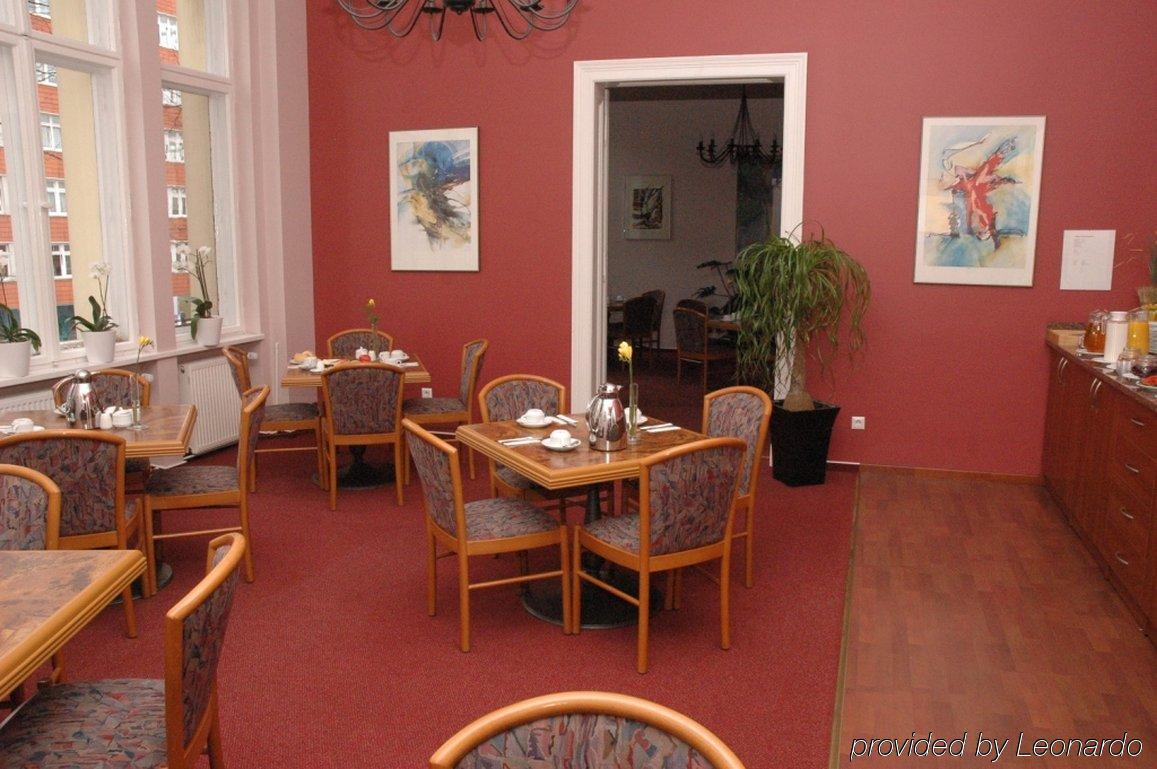 Rewari Hotel Berlin Restaurant photo