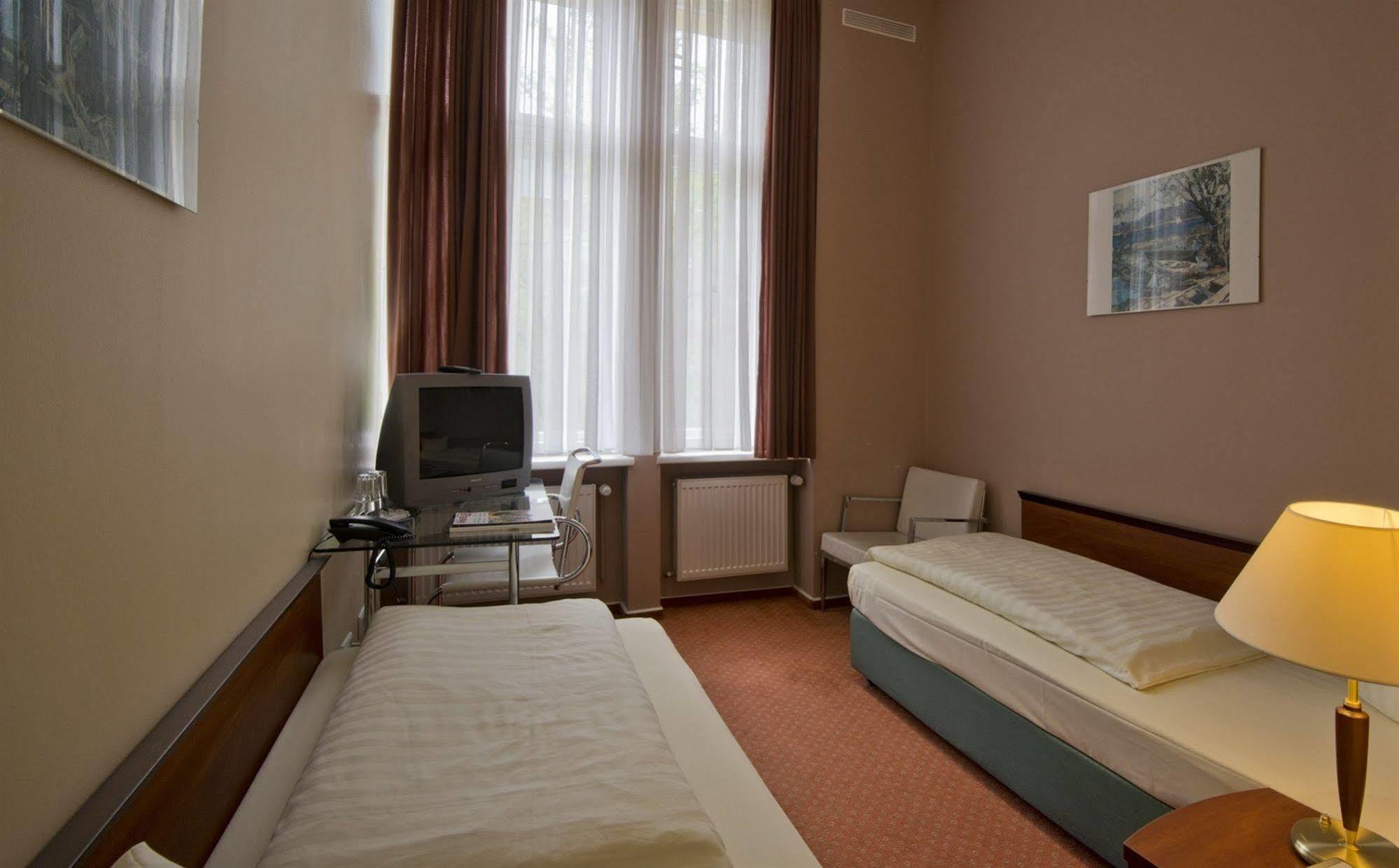Rewari Hotel Berlin Exterior photo